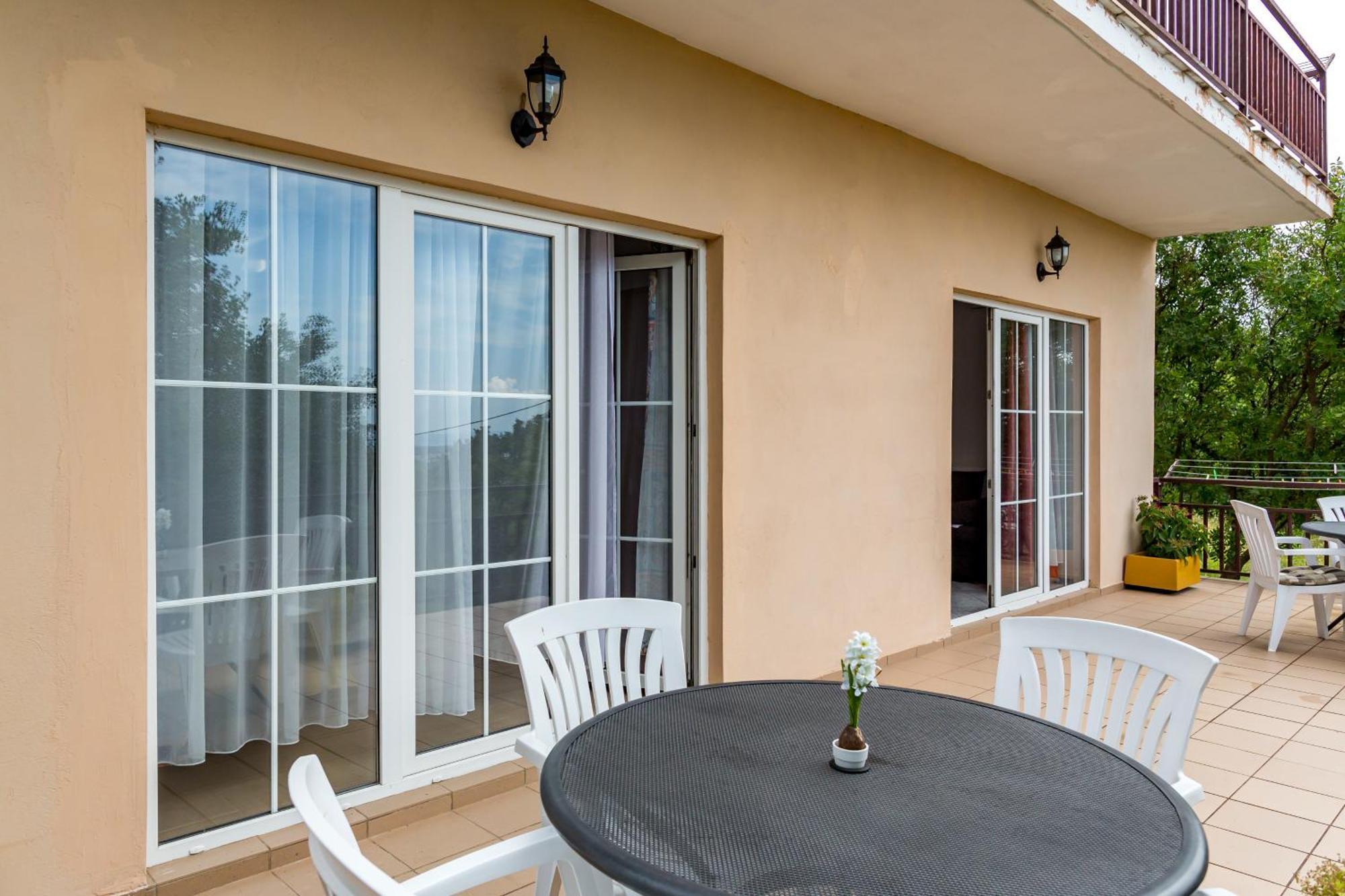 Apartments Claudia Šmrika المظهر الخارجي الصورة