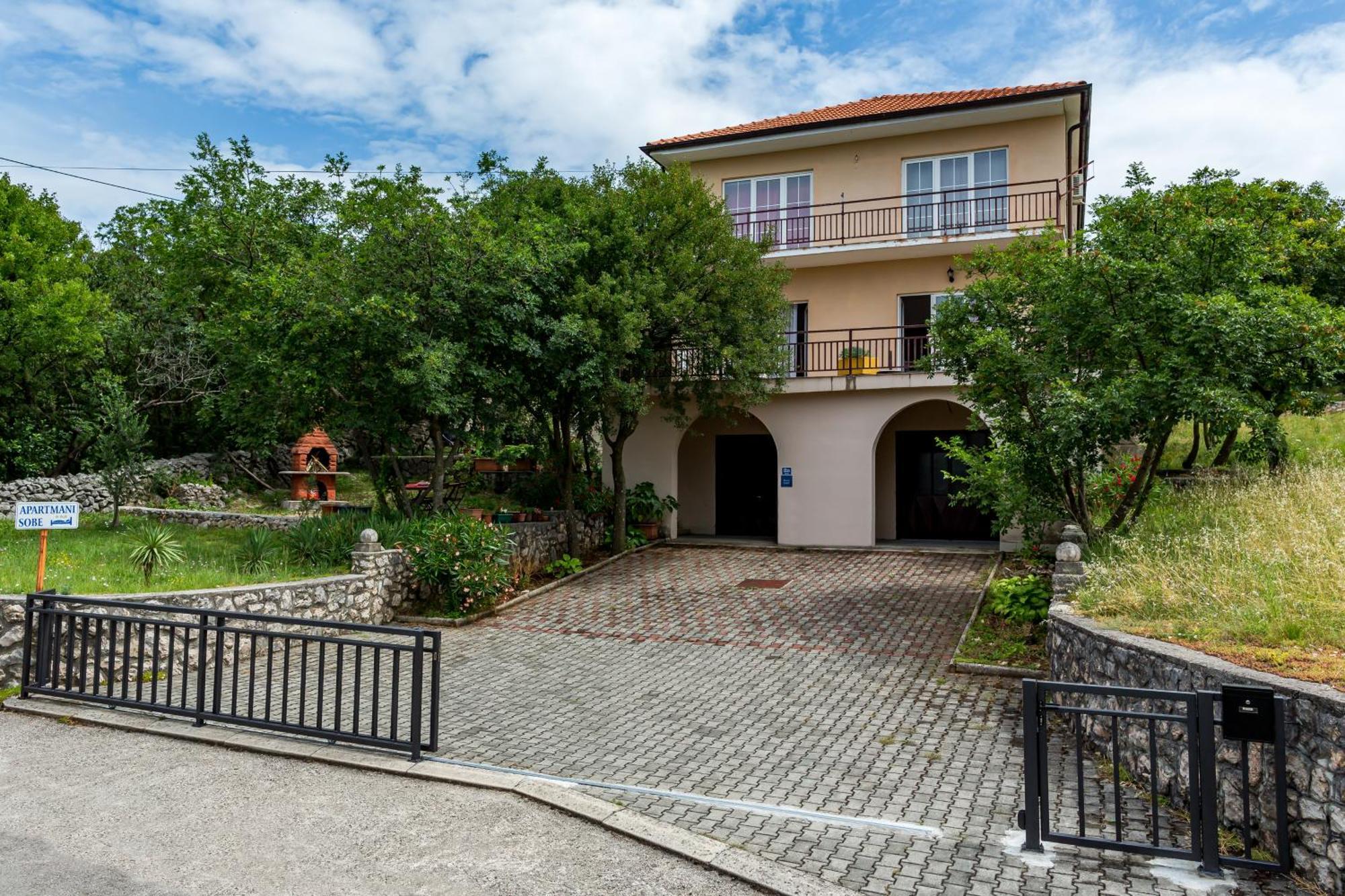 Apartments Claudia Šmrika المظهر الخارجي الصورة